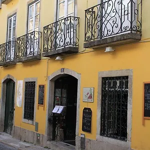 https://grapes-bites-hostel-and-wines.hotels-lisbon-portugal.com