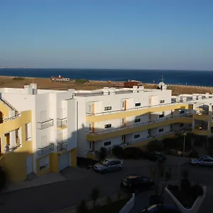 Clube Meia Praia Hotel apartamentowy